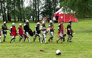 Grunwald przygotowuje się do inscenizacji bitwy z 15 lipca 1410 roku [PROGRAM]